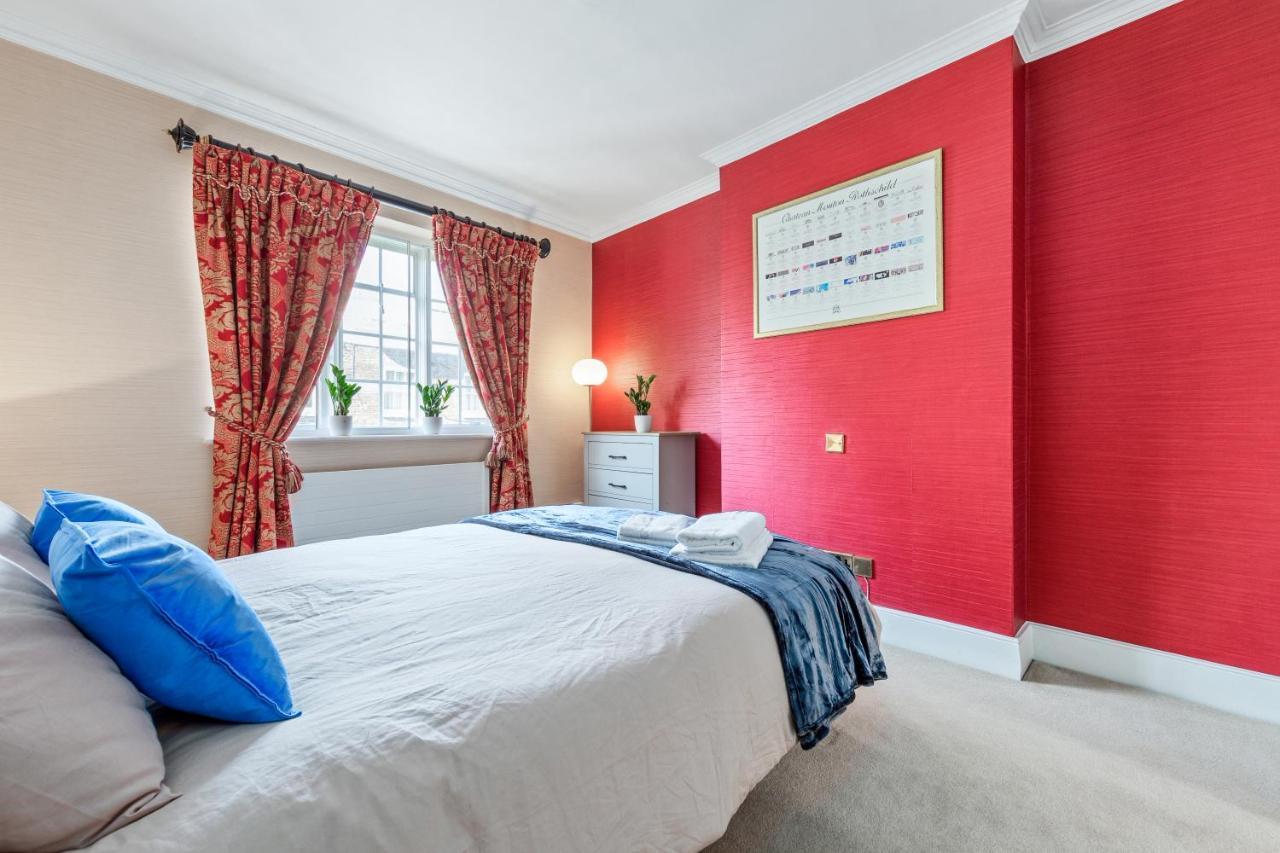 The Mayfair Large Snug London Exterior foto